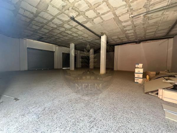 Local en Barrio Travalón