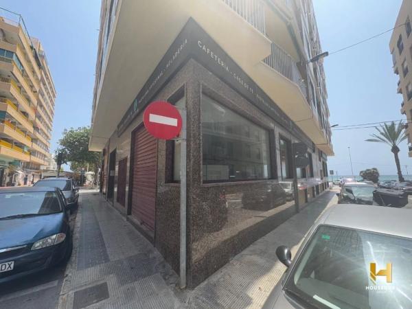 Local en calle Bailén, 2 -4