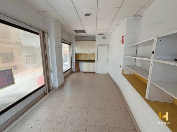 Local en calle Bailén, 2 -4