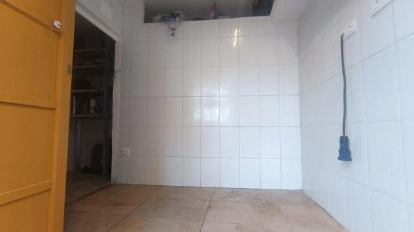 Local en calle Sant Vicent, 25