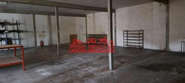 Nave en Algoda-Matola-Llano de San José