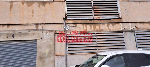 Nave en Algoda-Matola-Llano de San José