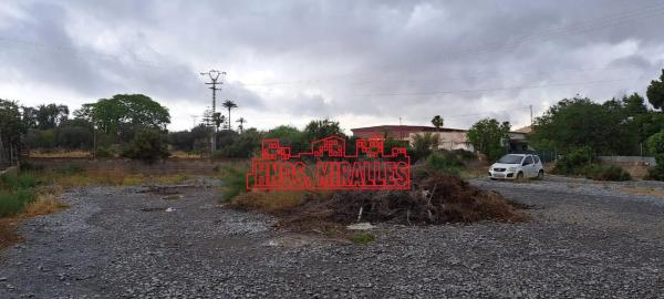 Nave en Algoda-Matola-Llano de San José