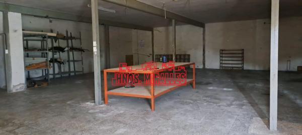 Nave en Algoda-Matola-Llano de San José