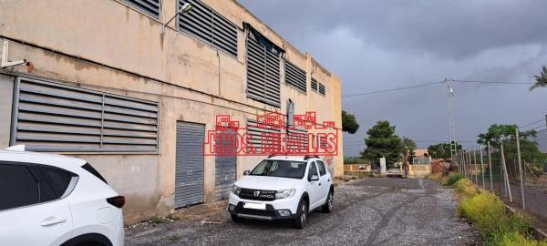 Nave en Algoda-Matola-Llano de San José