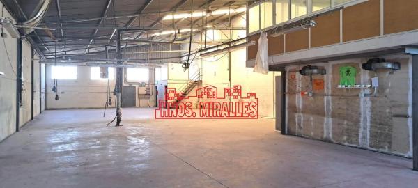 Nave en Algoda-Matola-Llano de San José