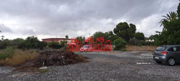Nave en Algoda-Matola-Llano de San José
