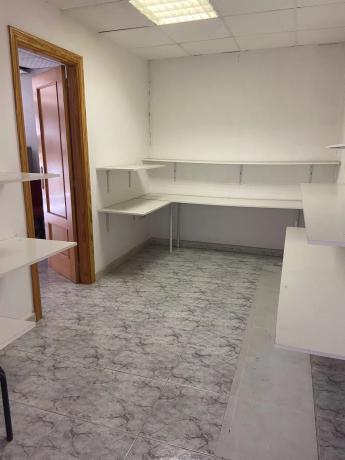 Nave en calle Almansa