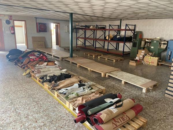 Nave en calle Almansa