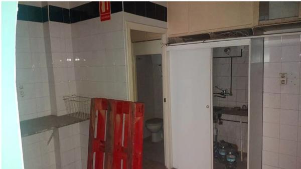 Local en calle Federico García Lorca, 127