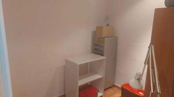 Local en Barrio Carrús Este