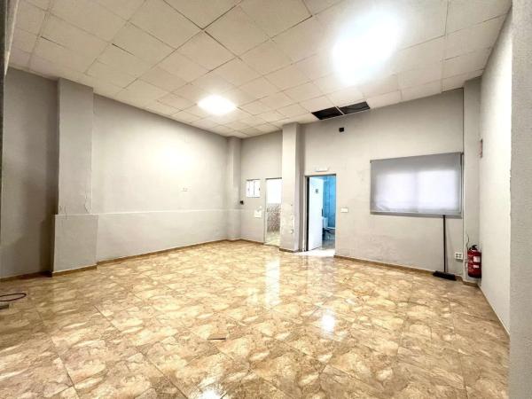 Local en Barrio Altabix