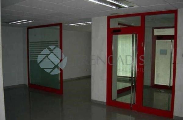 Local en Barrio Reina Victoria-Miguel Hernández