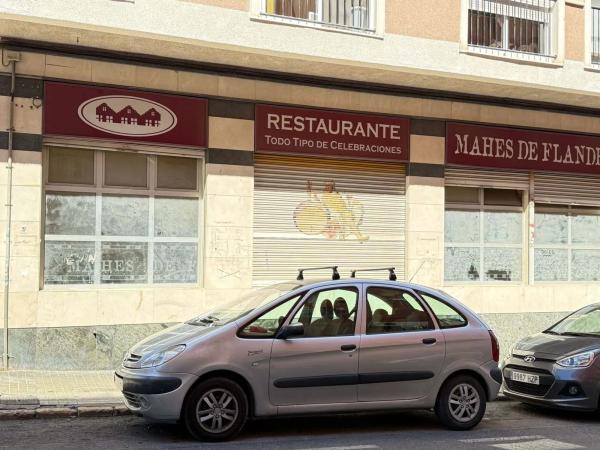 Local en calle Francisco Ruiz Bru