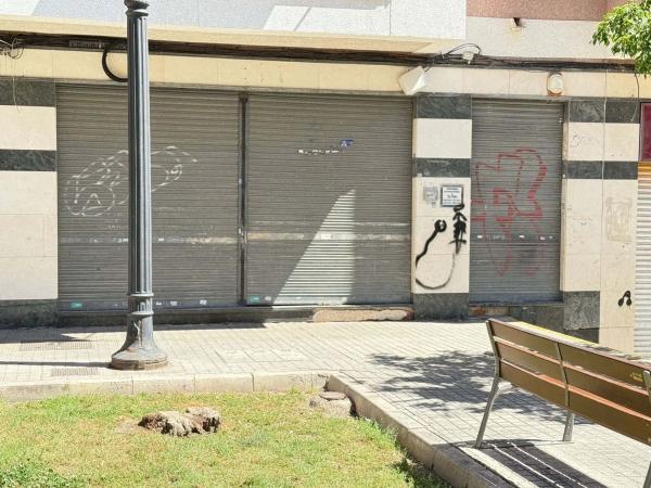 Local en calle Francisco Ruiz Bru