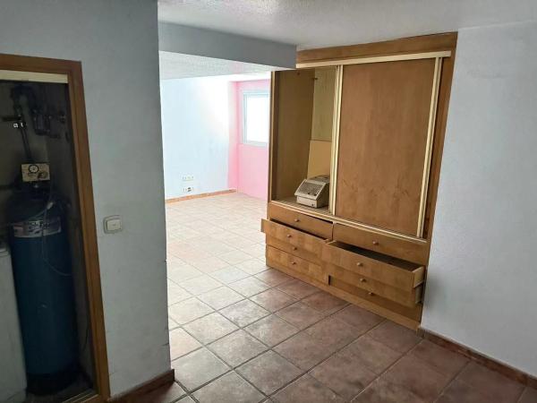 Local en calle Francisco Ruiz Bru