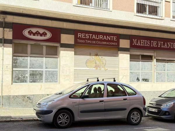 Local en calle Francisco Ruiz Bru