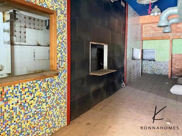 Local en Barrio Toscar