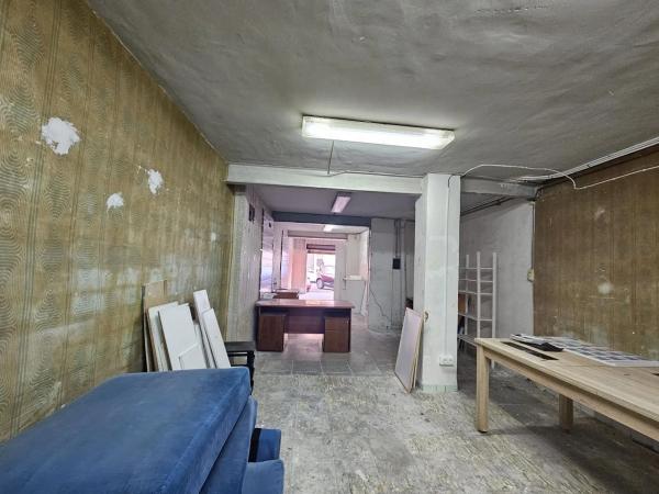 Local en Barrio Reina Victoria-Miguel Hernández