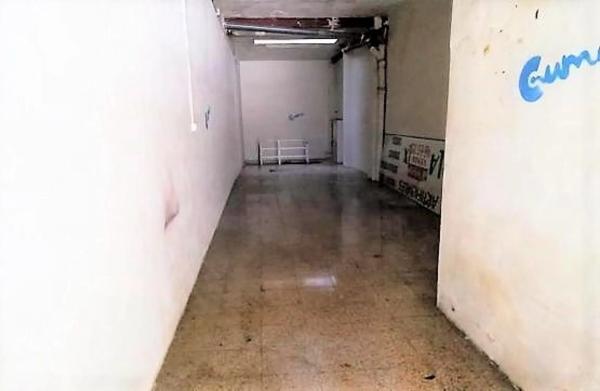 Local en plaza Rei Jaume I, 6