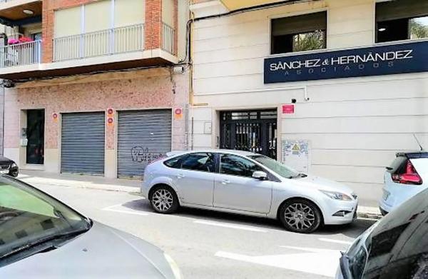 Local en plaza Rei Jaume I, 6