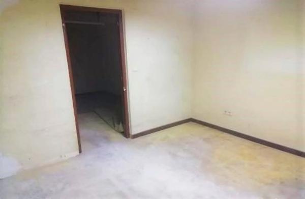 Local en plaza Rei Jaume I, 6