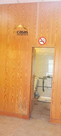 Local en calle Francesc Cantó