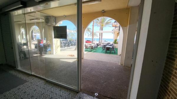 Local en Arenales del Sol