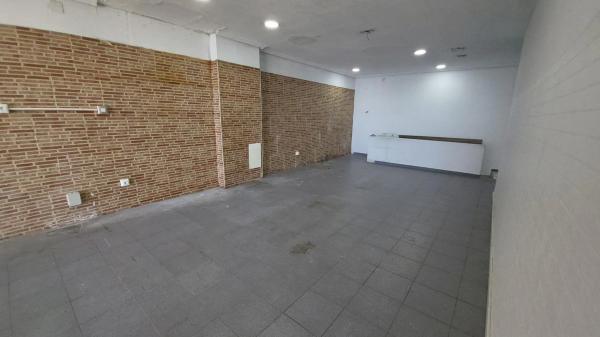 Local en Arenales del Sol