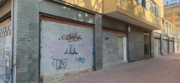 Local en calle Pere Joan Perpinyà, 32