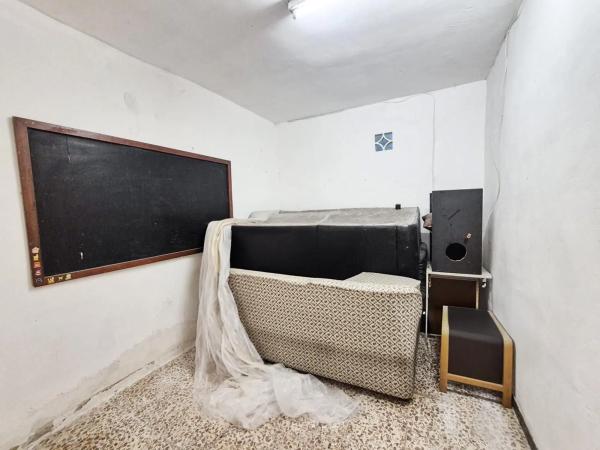 Local en Barrio Altabix