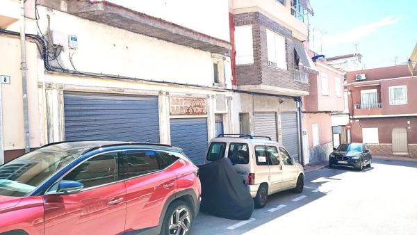 Local en calle Santa Rita, 6