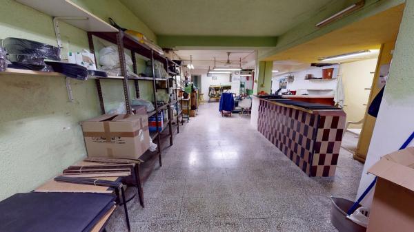 Local en calle Doctor Caro