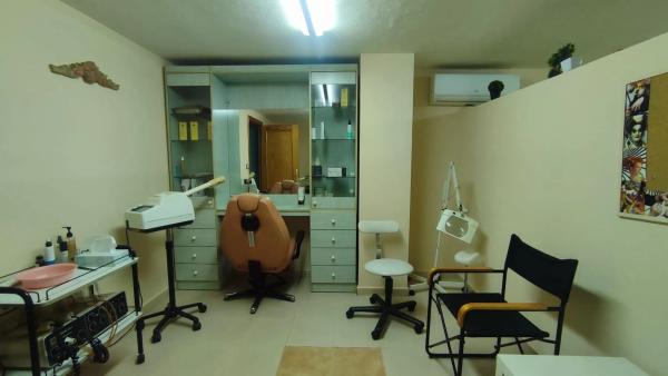 Local en Barrio Carrús Oeste