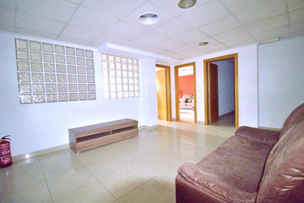 Local en Barrio Carrús Oeste