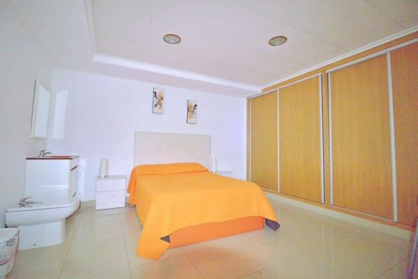 Local en Barrio Carrús Oeste