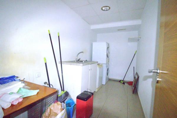 Local en Barrio Carrús Oeste