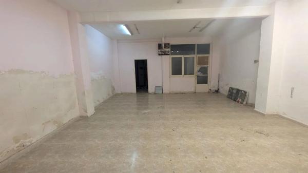 Local en Barrio Carrús Oeste