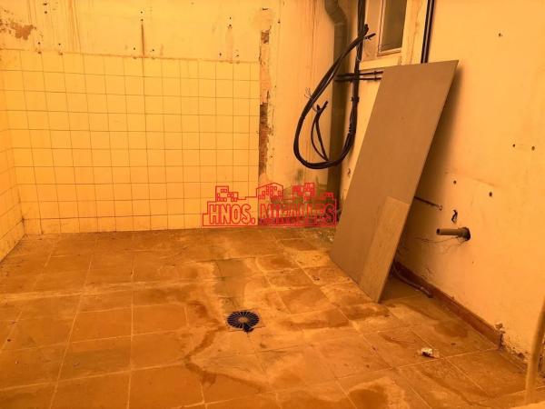 Local en La Hoya-Daimes-El Derramador