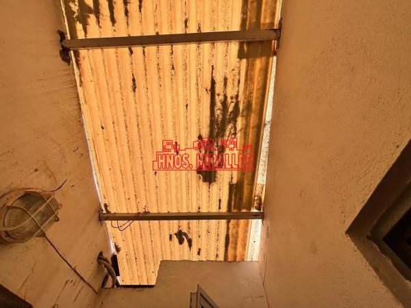 Local en La Hoya-Daimes-El Derramador