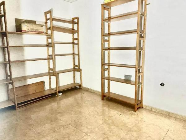 Local en calle Pere Ibarra