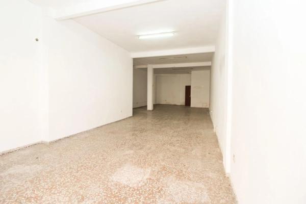 Local en calle Esperidion Porta Requesens