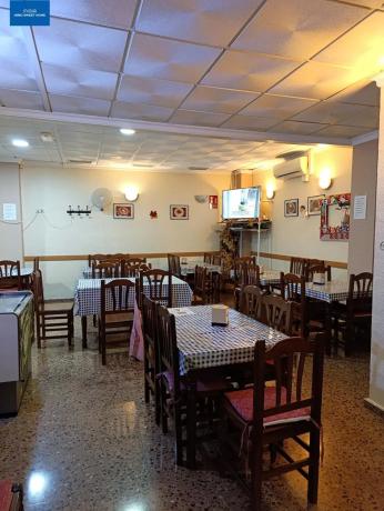 Restaurante en Barrio Toscar