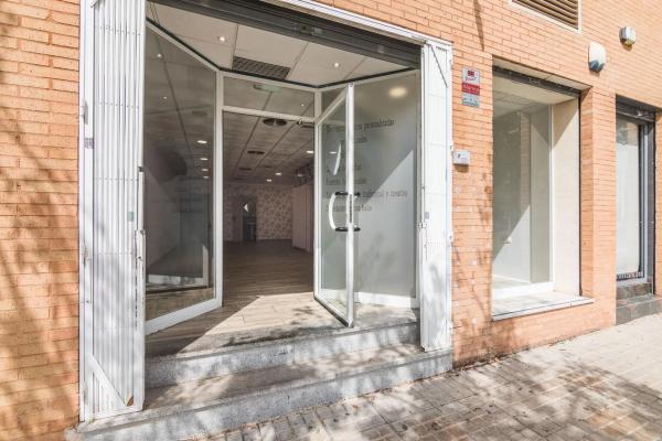 Local en calle Orihuela, 16