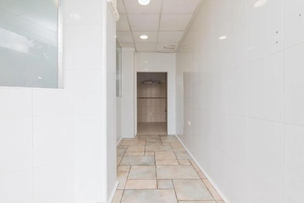 Local en calle Orihuela, 16