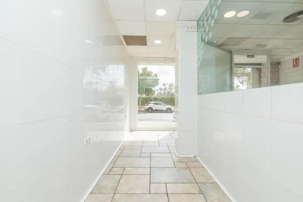 Local en calle Orihuela, 16