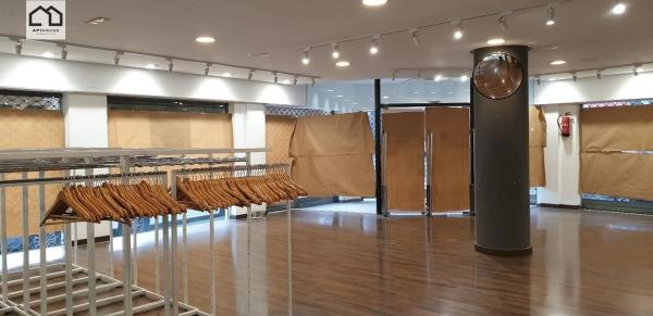 Local en Barrio Carrús Este