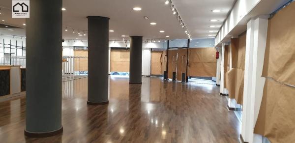 Local en Barrio Carrús Este