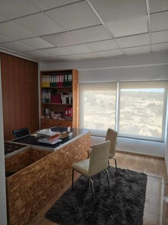 Nave en calle los Carpinteros, 31