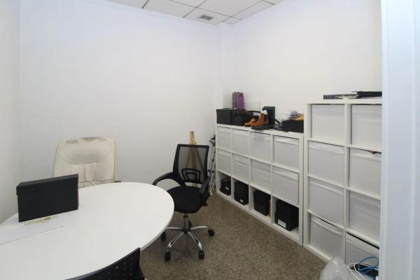 Local en avenida de Jubalcoi, 14